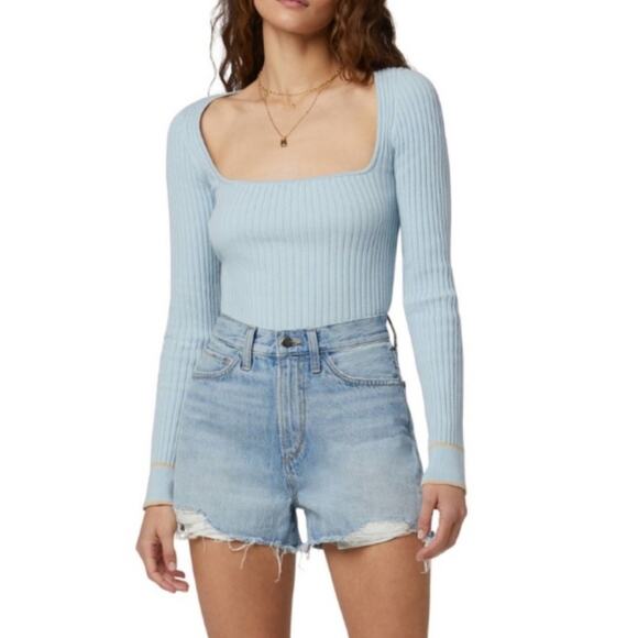 Favorite Daughter Tops - Favorite Daughter Baby Blue Long Sleeve 85% Cotton Square Neck
Women's TOP XS
